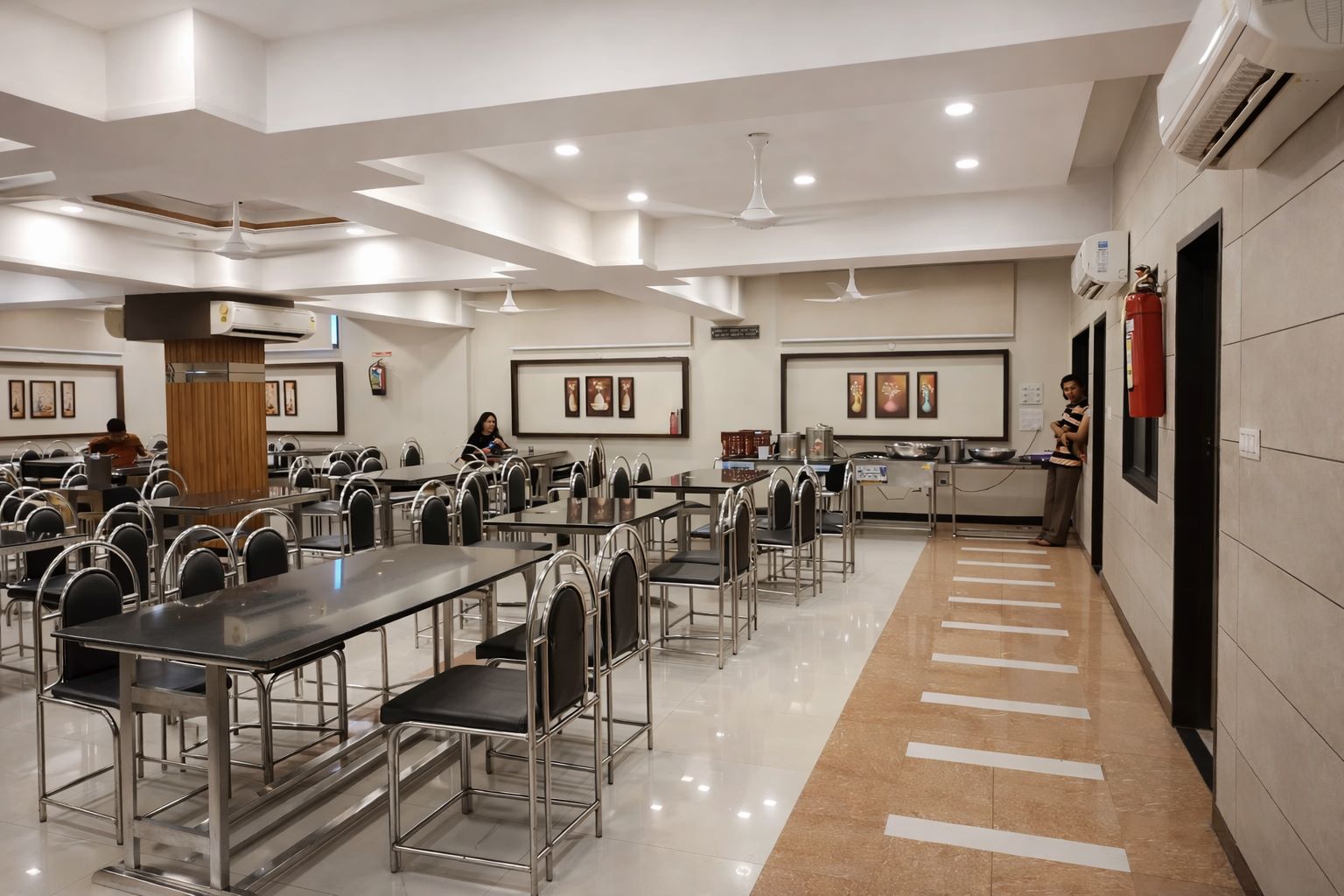 shri-swaminarayan-vishrati-bhavan-bhuj-19