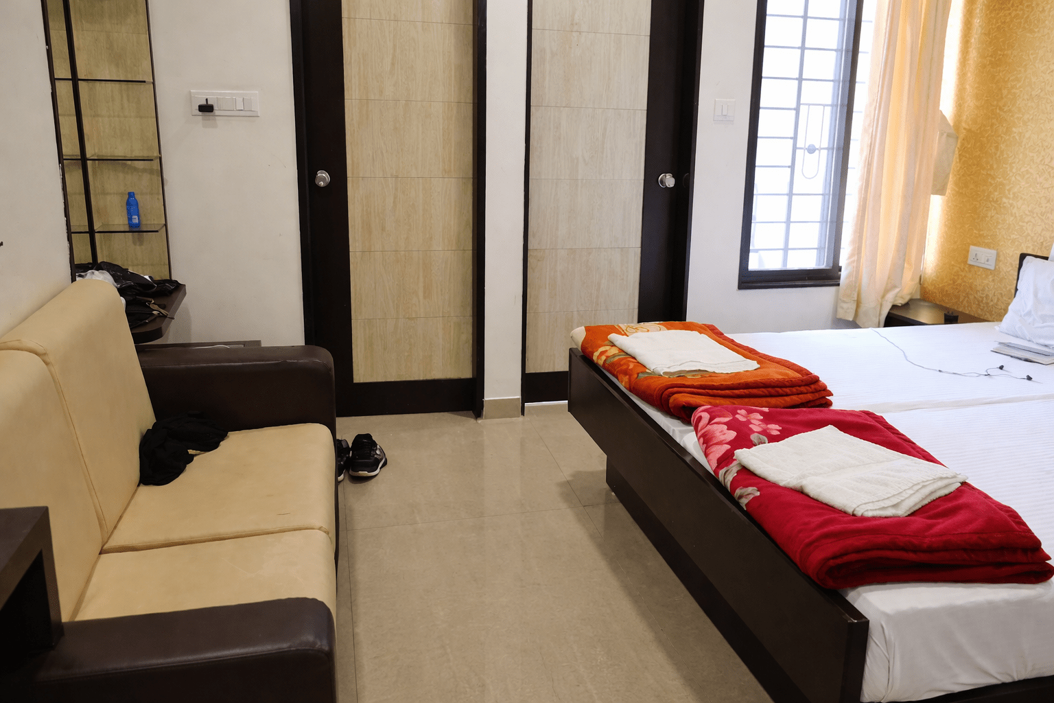 shri-swaminarayan-vishrati-bhavan-bhuj-30